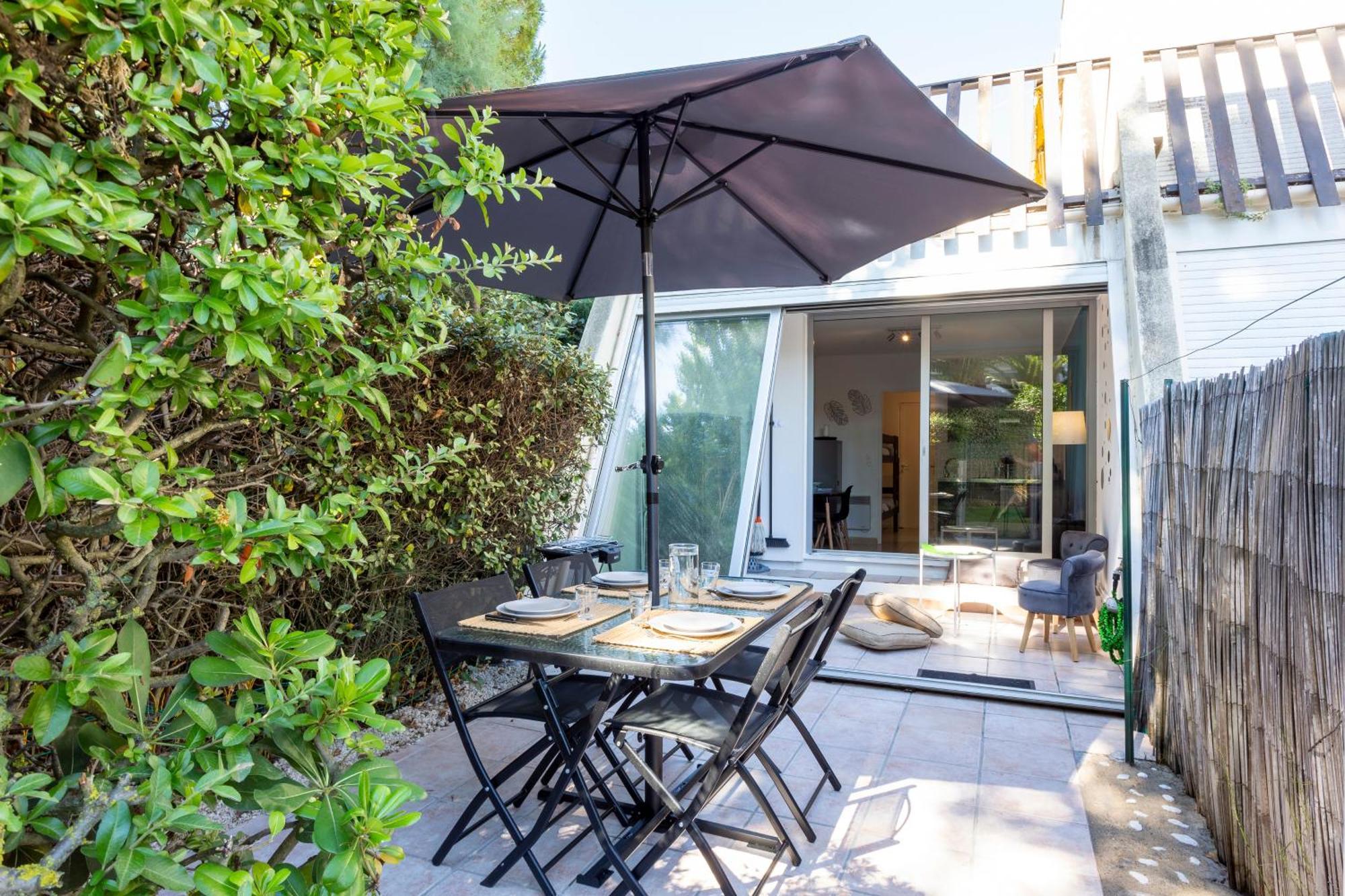 Chez Alexandra - Elegant Studio Avec Parking A Proximite Des Plages 拉格朗德默特 外观 照片