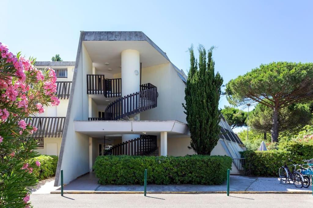 Chez Alexandra - Elegant Studio Avec Parking A Proximite Des Plages 拉格朗德默特 外观 照片